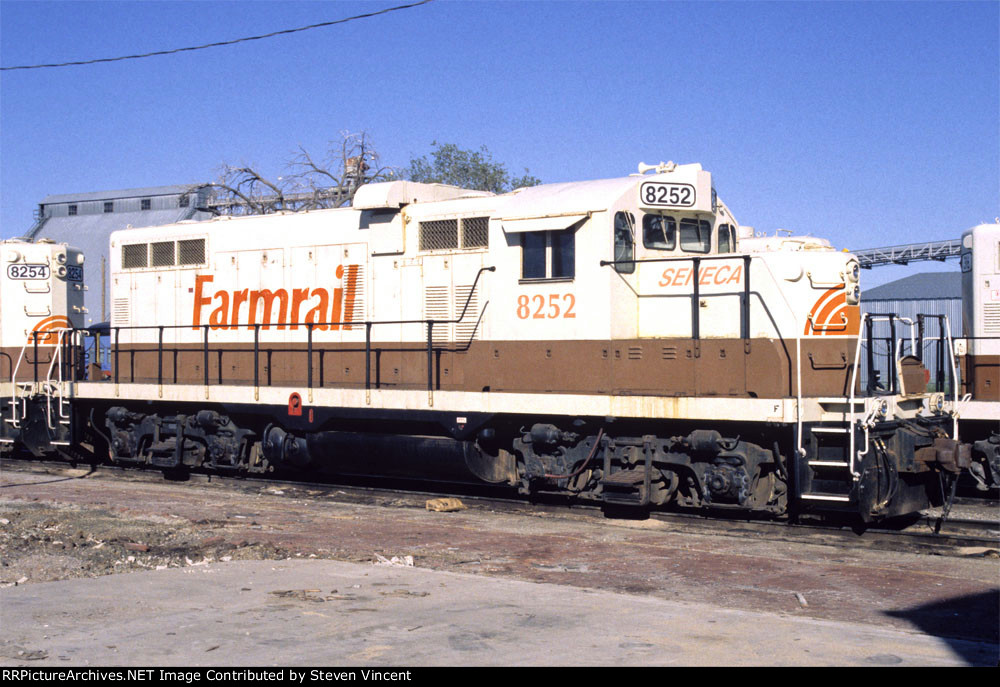 Farmrail GNBC #8252